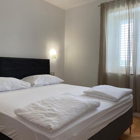 Apartment Svemir Primosten Luaran gambar